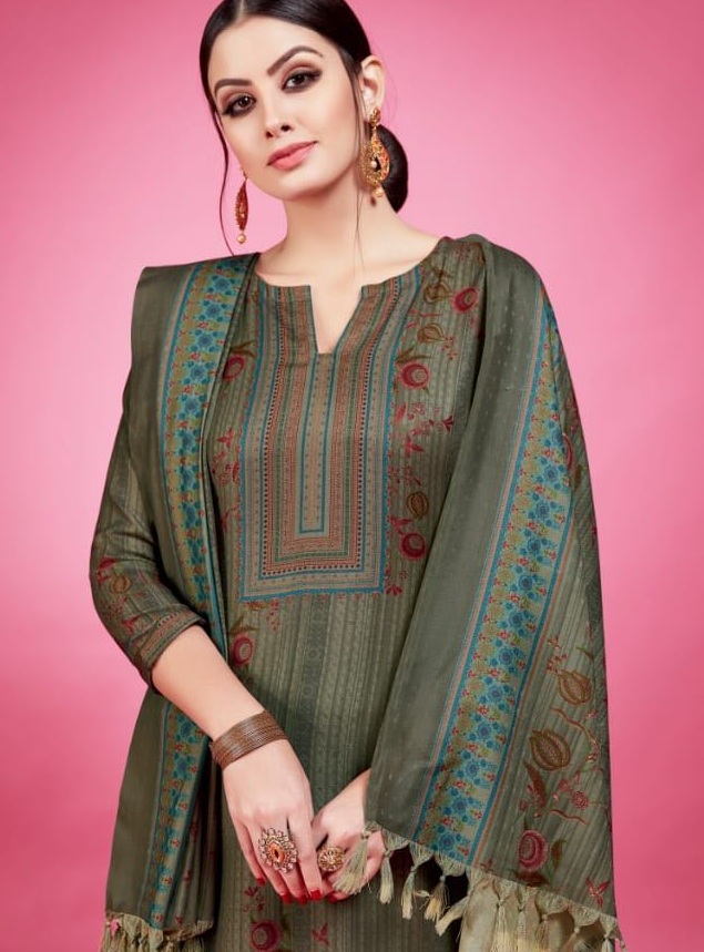Woolen suit hot sale design